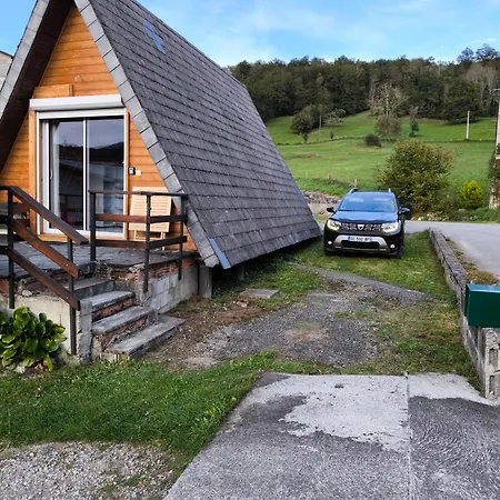 Chalet Petit Avec Terrasse